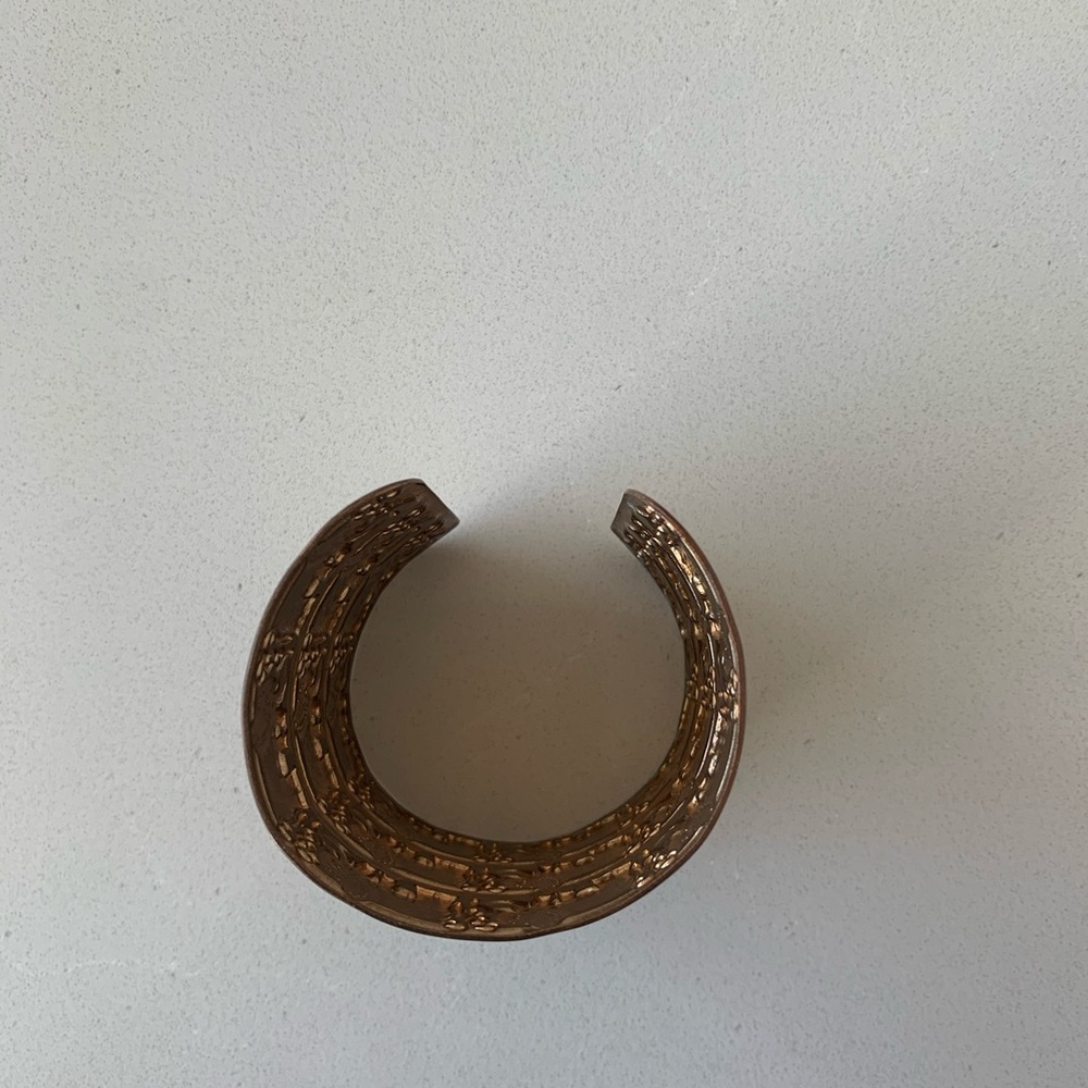 Elephant Cuff - image 3